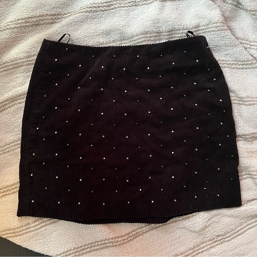 Blank NYC: Studded Corduroy Mini Skirt - Picture 14 of 14